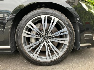 2025 AUDI A8 — миниатюра 43