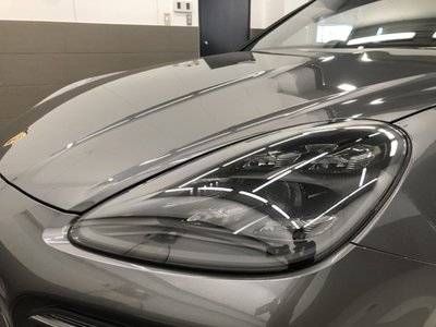 2021 Porsche CAYENNE photo 7