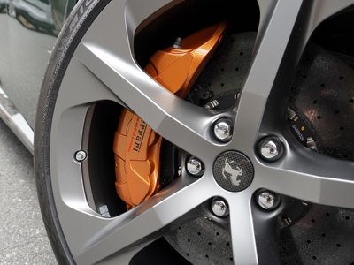 صورة 44 لـ 2025 Ferrari 12 CILINDRI