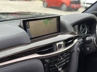 2021 Lexus LX thumbnail 74