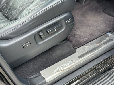 2021 Lexus LX thumbnail 20