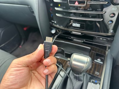 2021 Lexus LX thumbnail 30