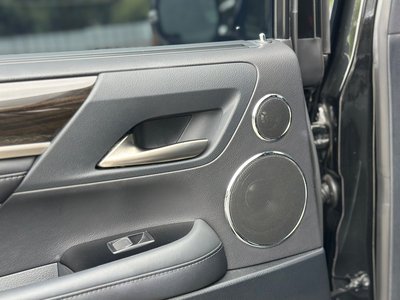2021 Lexus LX thumbnail 65