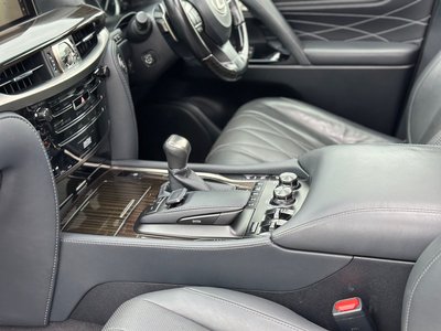 2021 Lexus LX thumbnail 59