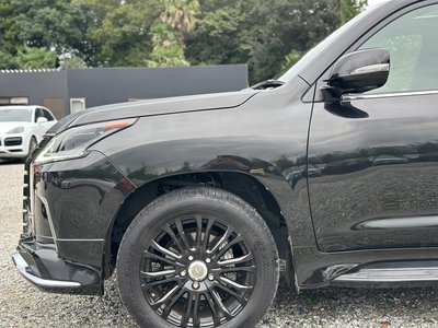 2021 Lexus LX thumbnail 56