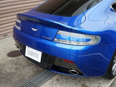2011 Aston Martin V8 — фото 37