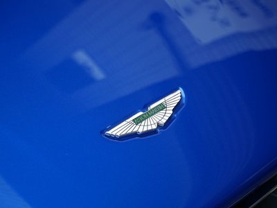 2011 Aston Martin V8 — фото 35