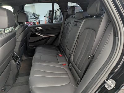2021 BMW X5 thumbnail 21