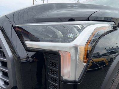 2025 Toyota TUNDRA thumbnail 57