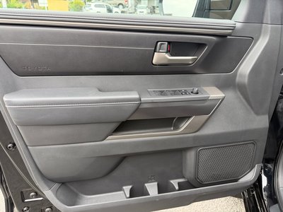 2025 Toyota TUNDRA thumbnail 48