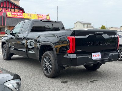 2025 Toyota TUNDRA photo 11