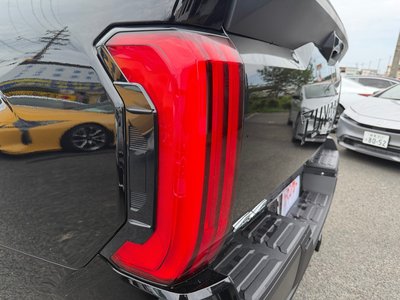 2025 Toyota TUNDRA thumbnail 59