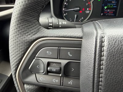 2025 Toyota TUNDRA thumbnail 32