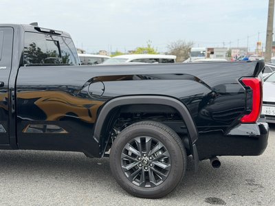 2025 Toyota TUNDRA photo 12