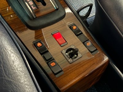 صورة 19 لـ 1982 Mercedes-BENZ M-CLASS