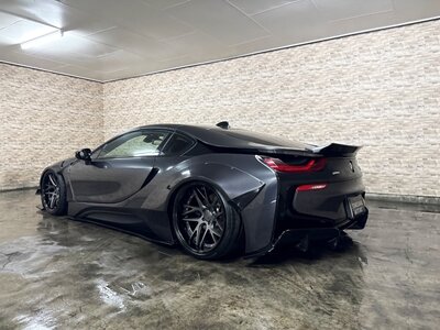 2015 BMW I8 — фото 5