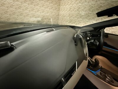 2015 BMW I8 — фото 26