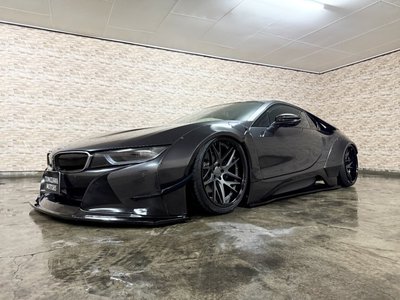 2015 BMW I8 — фото 9