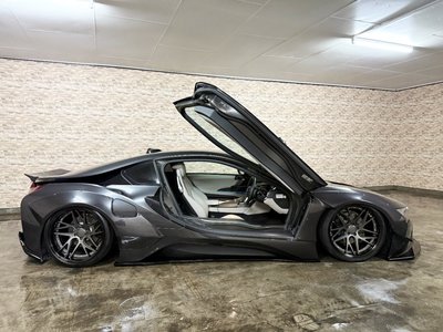 2015 BMW I8 — фото 22