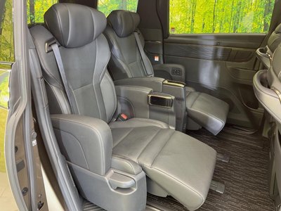 صورة 9 لـ 2025 Toyota ALPHARD
