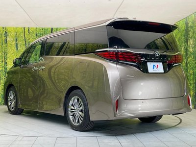 صورة 62 لـ 2025 Toyota ALPHARD