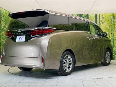 صورة 61 لـ 2025 Toyota ALPHARD