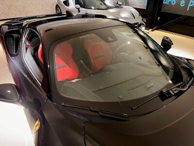 صورة 46 لـ 2021 Ferrari SF90 STRADALE