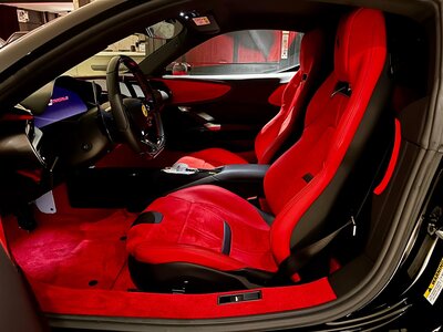 صورة 14 لـ 2021 Ferrari SF90 STRADALE