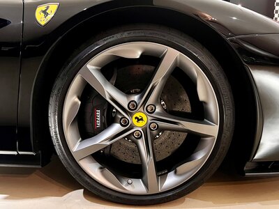 صورة 68 لـ 2021 Ferrari SF90 STRADALE
