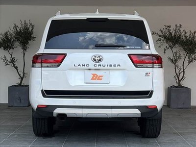 2023 Toyota LAND CRUISER 300 — миниатюра 15