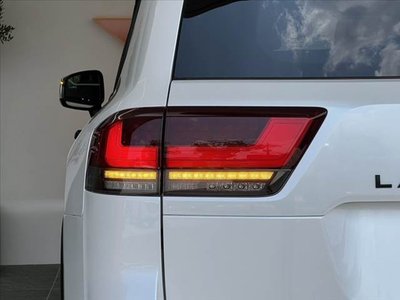 2023 Toyota LAND CRUISER 300 — миниатюра 40