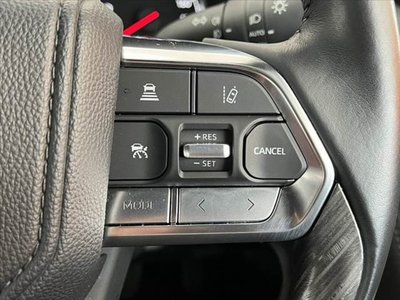 2023 Toyota LAND CRUISER 300 — миниатюра 29