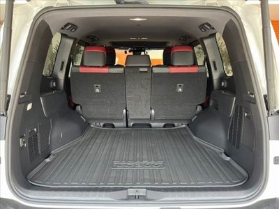 2023 Toyota LAND CRUISER 300 — миниатюра 21