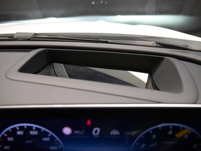صورة مصغرة 29 لـ 2025 Mercedes-BENZ C-CLASS