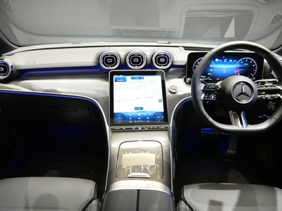 صورة مصغرة 45 لـ 2025 Mercedes-BENZ C-CLASS