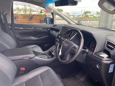 صورة 49 لـ 2023 Toyota ALPHARD