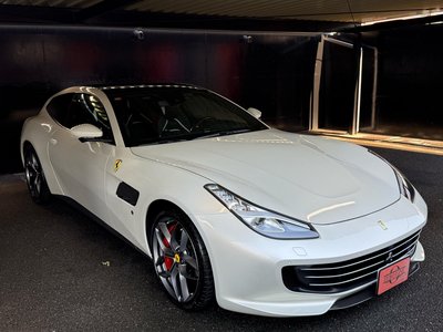 2020 Ferrari GTC4 LUSSO — фото 12