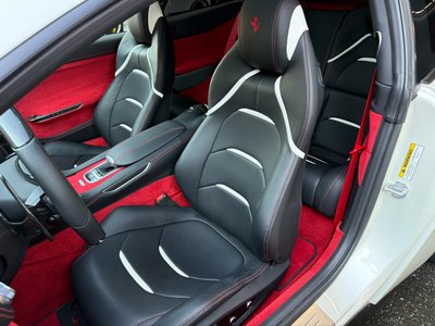2020 Ferrari GTC4 LUSSO — миниатюра 39