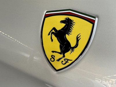 2020 Ferrari GTC4 LUSSO — фото 16