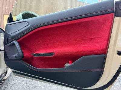 2020 Ferrari GTC4 LUSSO — миниатюра 38