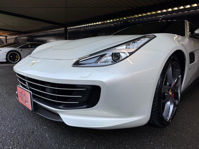2020 Ferrari GTC4 LUSSO — миниатюра 19