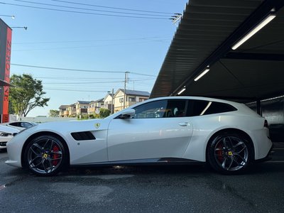 2020 Ferrari GTC4 LUSSO — миниатюра 24