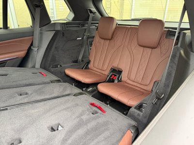 صورة مصغرة 49 لـ 2025 BMW X5