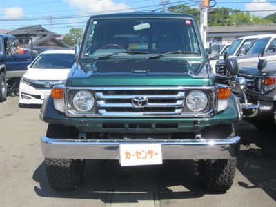 2004 Toyota LAND CRUISER 70 photo 3