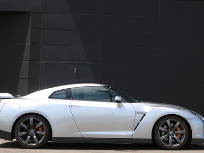 صورة 11 لـ 2008 Nissan GT-R