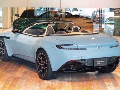 صورة 11 لـ 2018 Aston Martin DB11 VOLANTE