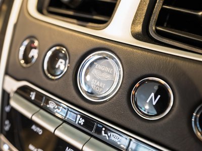 صورة 27 لـ 2018 Aston Martin DB11 VOLANTE