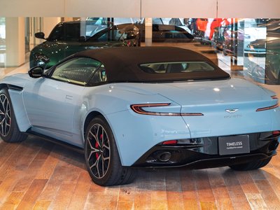 صورة 12 لـ 2018 Aston Martin DB11 VOLANTE