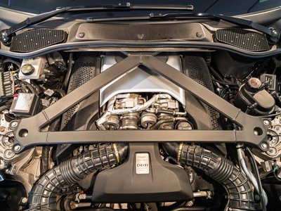 صورة 39 لـ 2018 Aston Martin DB11 VOLANTE