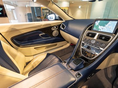 صورة 25 لـ 2018 Aston Martin DB11 VOLANTE